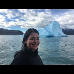 Meet your Posher, Renee